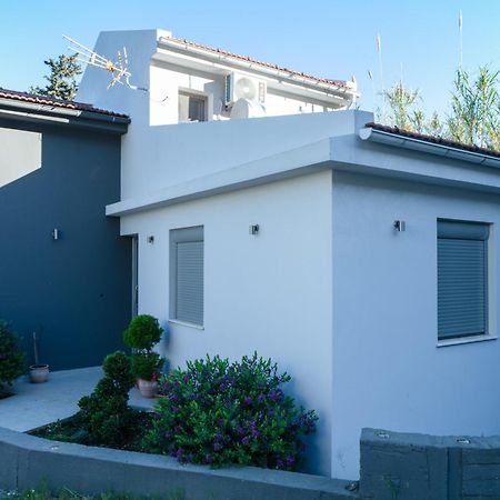 Appartement Pour Deux Personnes Patitírion Exteriér fotografie